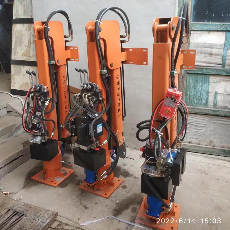 振兴区重汽蓝牌随车吊 3.2吨 国六动力强 液压驱动 农用自卸起重机